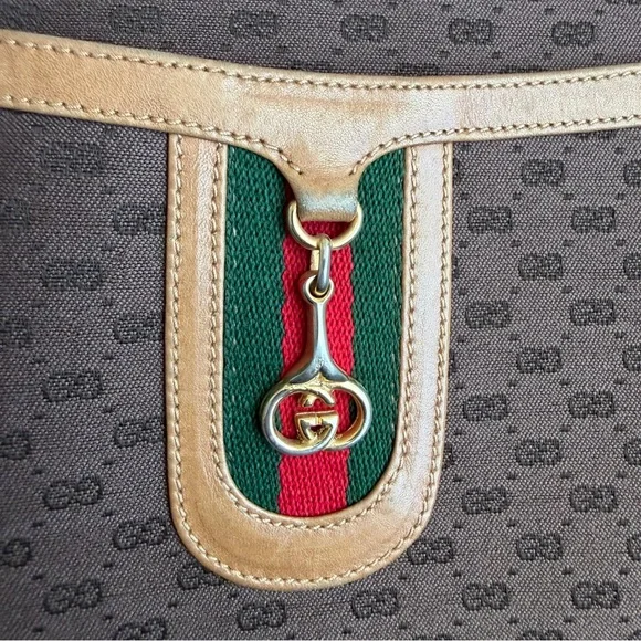 Vintage Gucci Micro GG Web Sherry crossbody bag - Picture 11 of 16